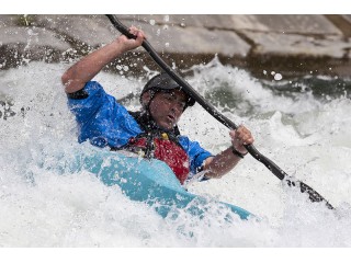 Whitewater rafting on Jiu river for 2